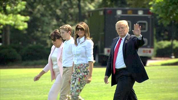 20180629 First Family walking to Marine One