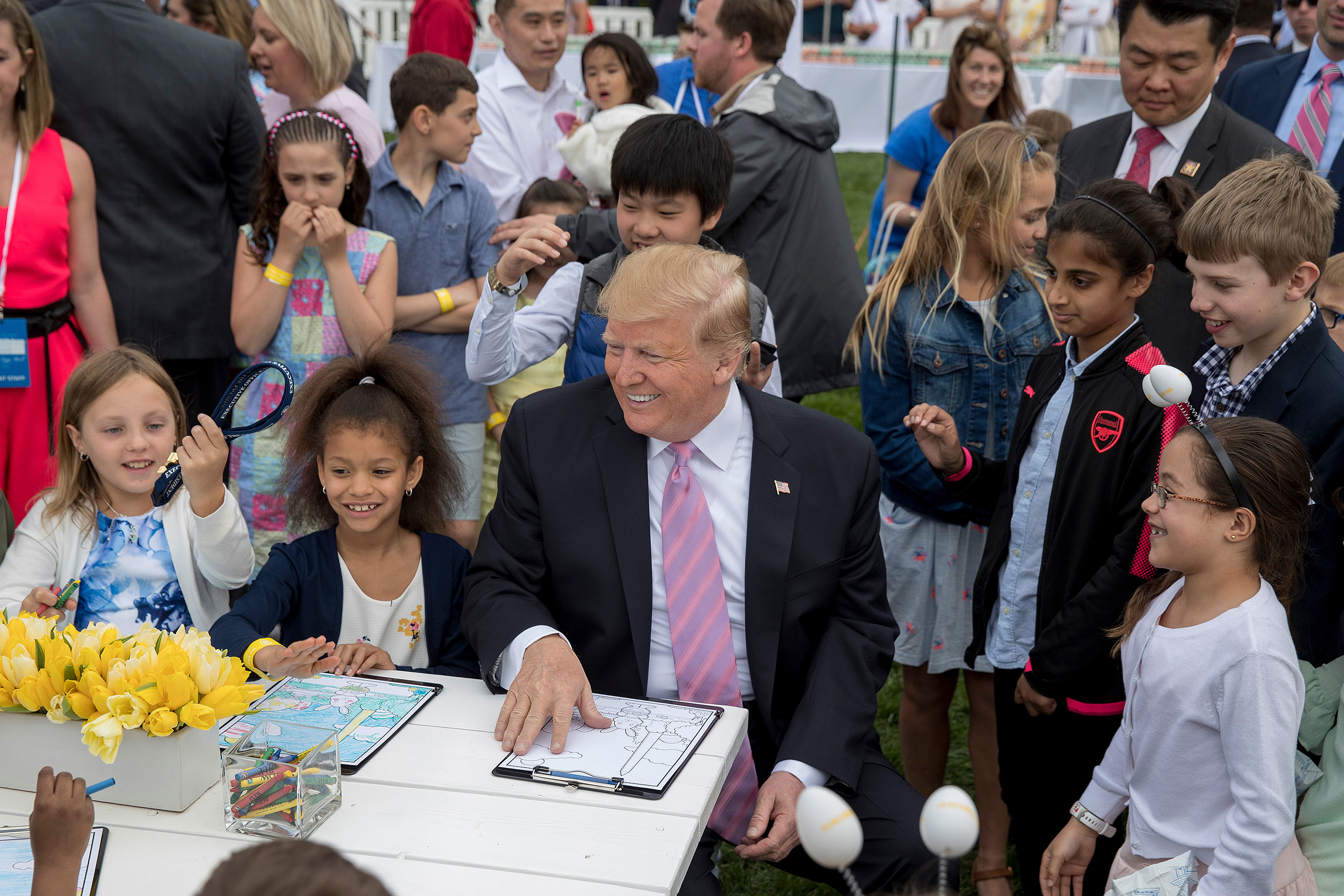 2019-TRUMP-at-easter-egg-roll-event.jpg